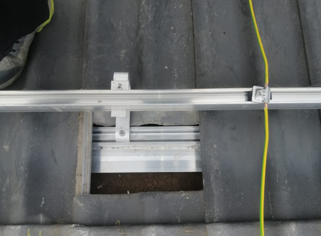 montagehalterung-solarmodul